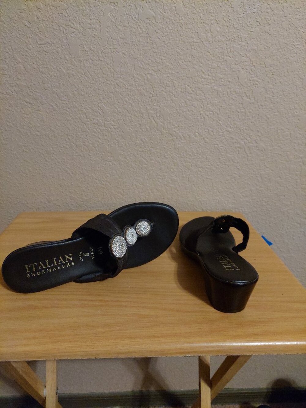 Brown Thong sandals made in Italy